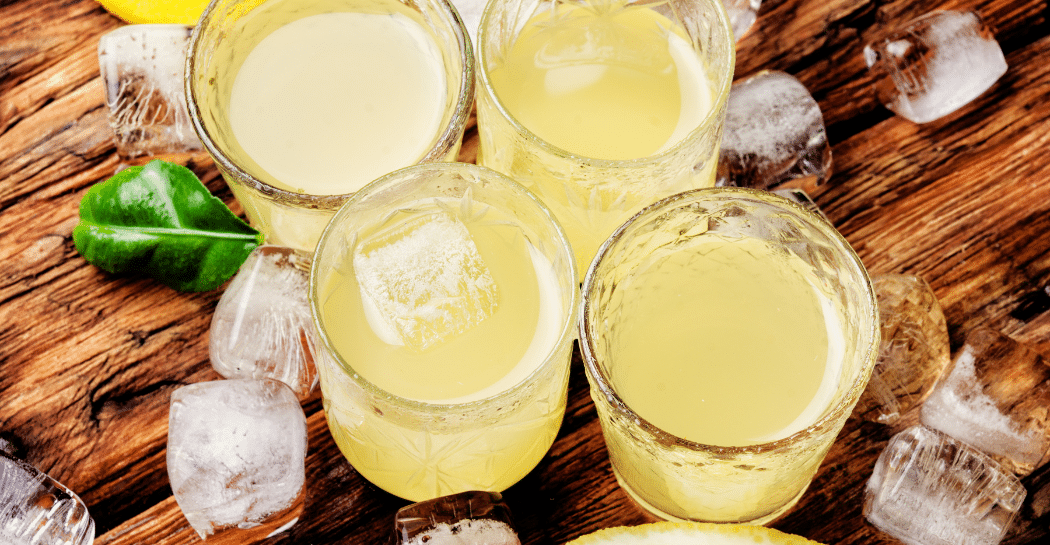 Limoncello cocktails